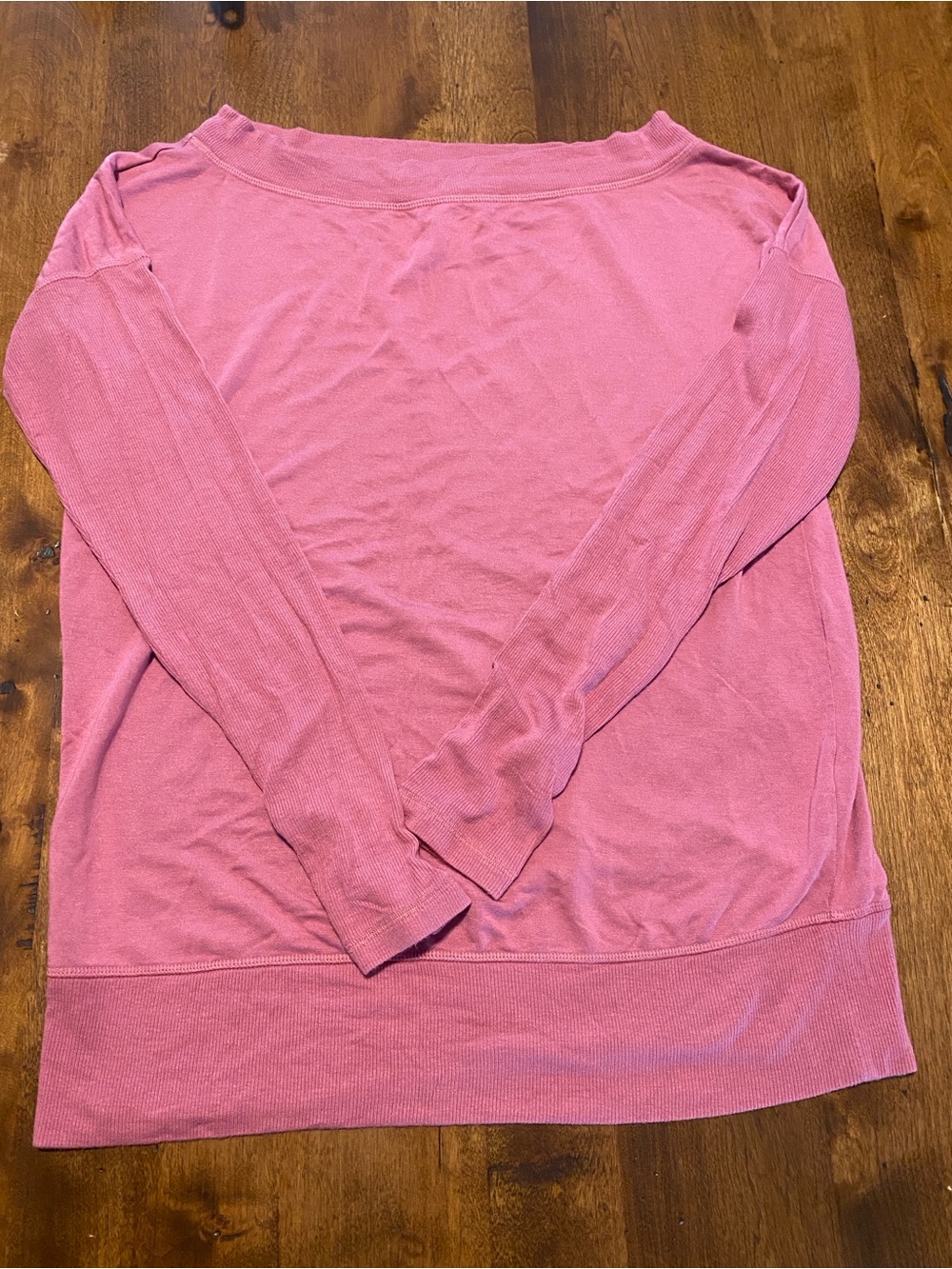 Athleta Rose Pink Lightweight Knit Top